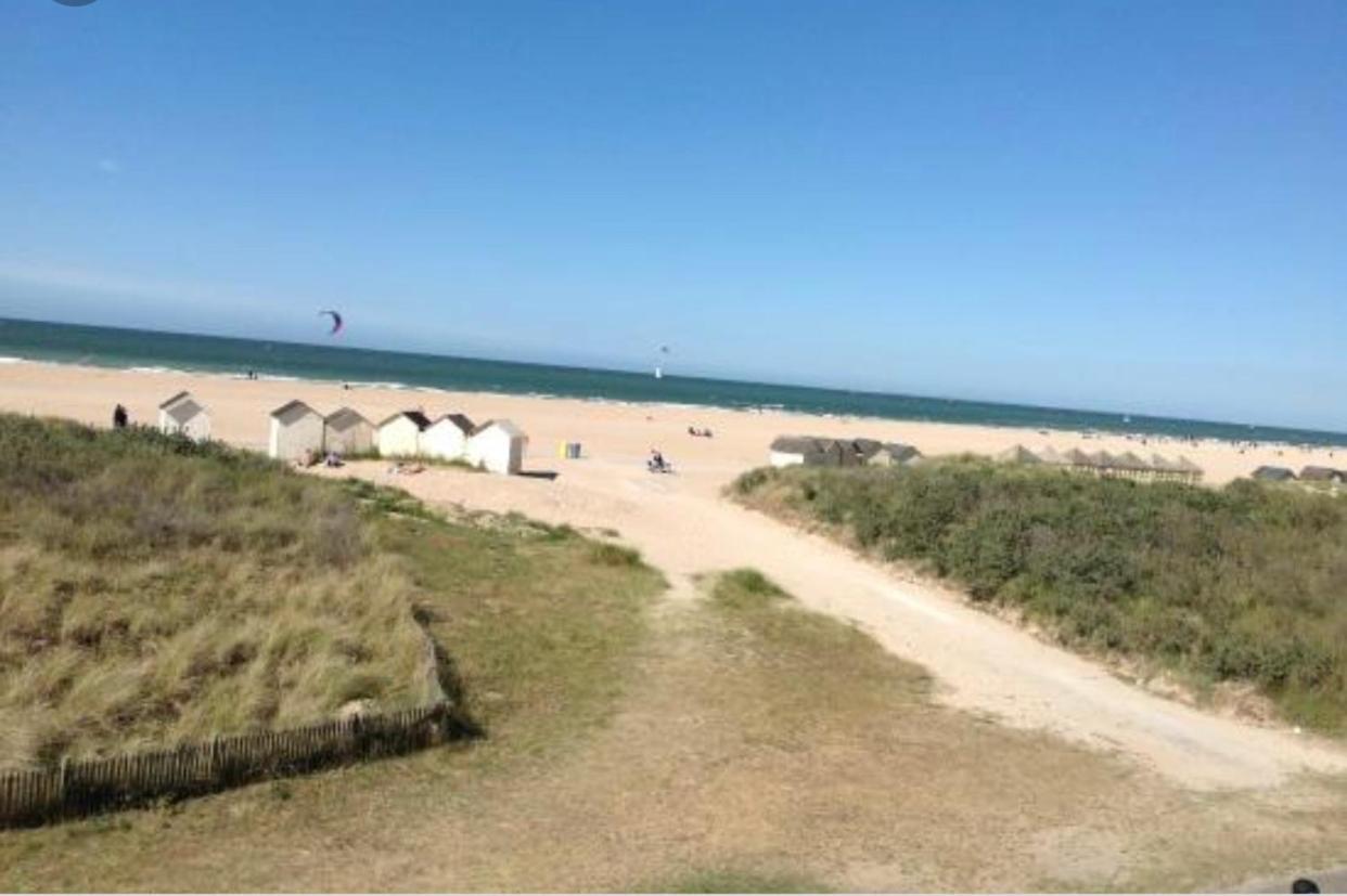 Le Riva Plage Appartement Ouistreham Extérieur photo